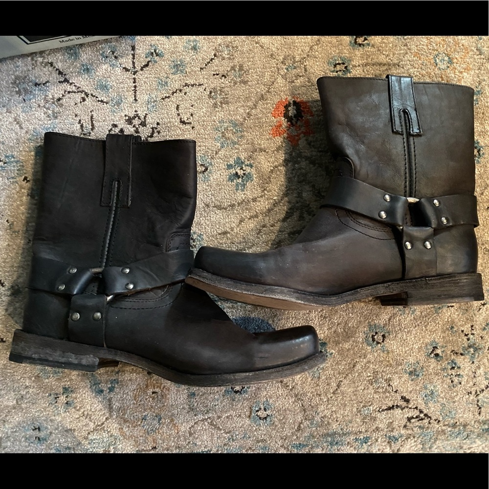 Frye Smith Harness 7D Mens NWOT